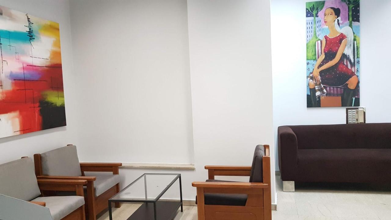 Palette Apartment Carmine - Athens Center, 6 Bd, 3 Bath 外观 照片