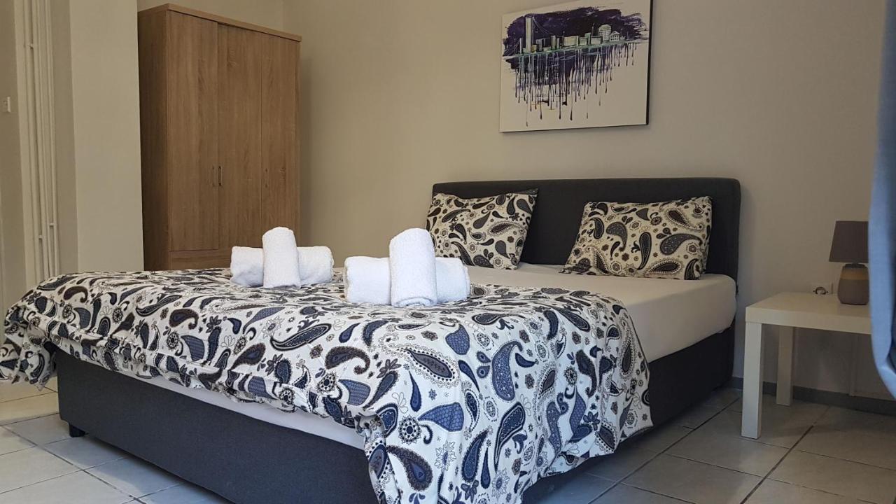 Palette Apartment Carmine - Athens Center, 6 Bd, 3 Bath 外观 照片
