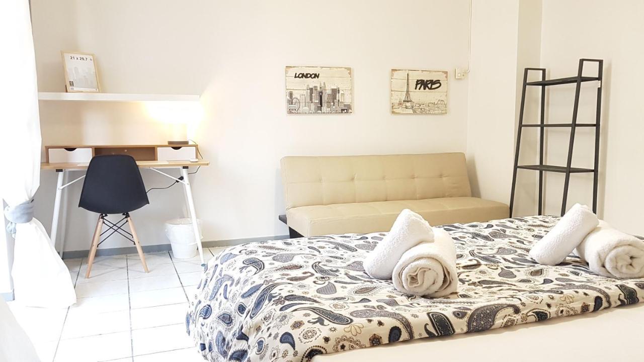 Palette Apartment Carmine - Athens Center, 6 Bd, 3 Bath 外观 照片