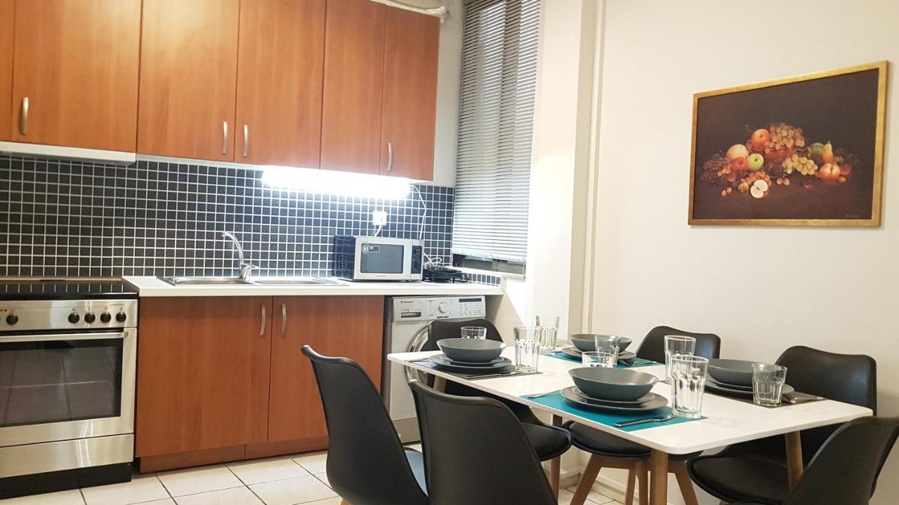 Palette Apartment Carmine - Athens Center, 6 Bd, 3 Bath 外观 照片