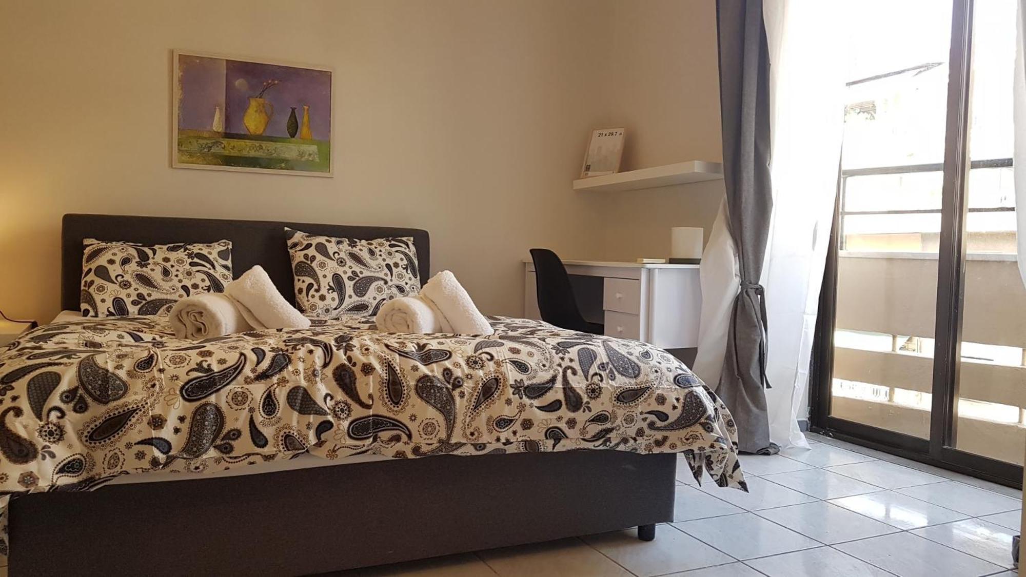Palette Apartment Carmine - Athens Center, 6 Bd, 3 Bath 外观 照片
